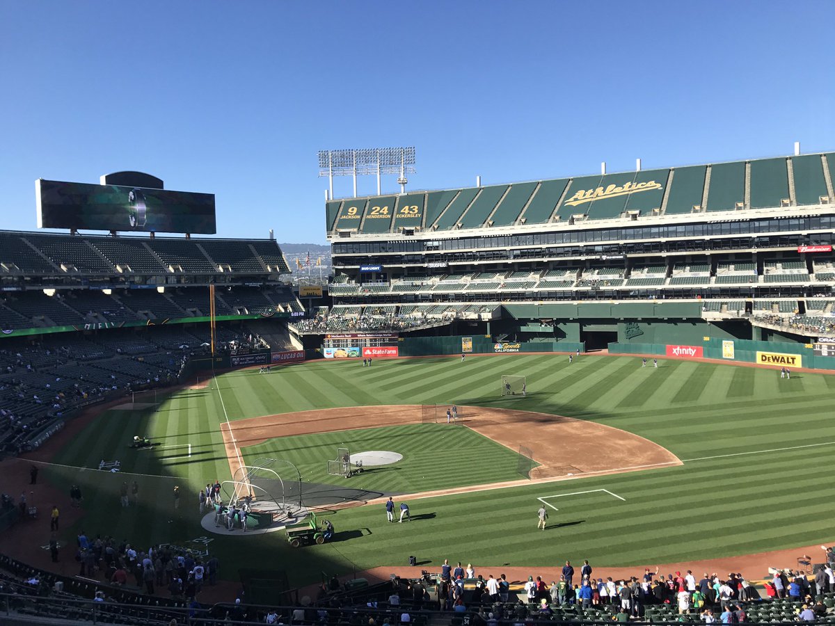 btuc's tweet photo. Crossing park number 26 off my #mlbbucketlist and I got a @G_Eazy bobblehead. Nice end to a work trip. #thentherewere4 #worktripperk https://t.co/Nev8ah2TV1