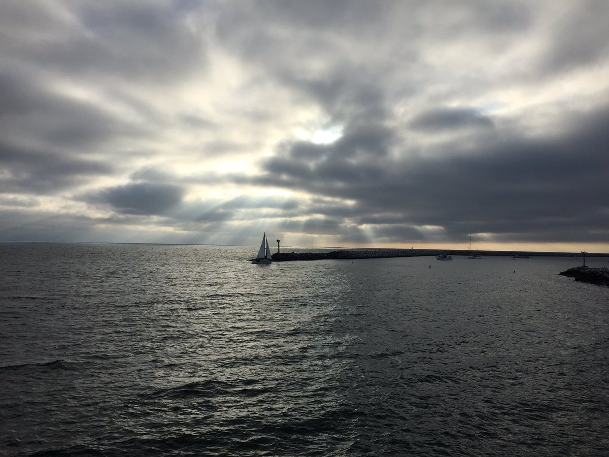 mnbluz's tweet photo. Beautiful night @VisitRedondo @RedondoBeach ! https://t.co/cu5DFLOeaO