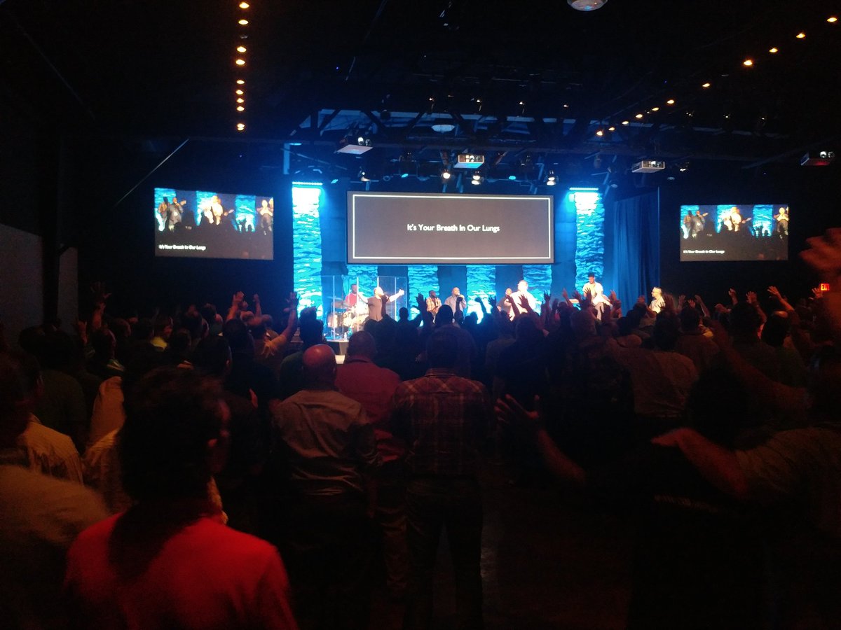 the_speakerman's tweet photo. Another great night @ 2017 Men's Conference!! @coastalchurchal 
Healing. Forgiveness. Don't miss tomorrow
#ForgiveThoseWhoTrespassAgainstUs https://t.co/pCBPtEJfRV