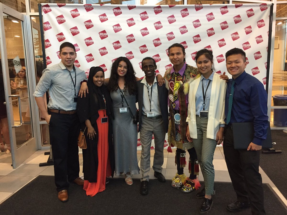 sgriesse's tweet photo. #AugsburgActSixCadre2 at the Act Six Convention #LeadForReal #Augsburg https://t.co/kOIH8H6T6j