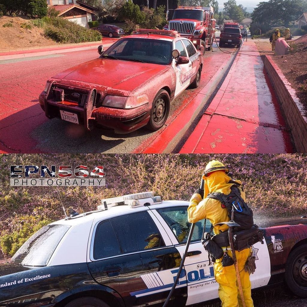 564FIREPhoto's tweet photo. @san_bernardino_police_dept unit covered in Phoschek. RRU firefighter gives the cruiser a bath..#wildland #wildlan… https://t.co/LHQpdbZTJz https://t.co/fi6EWkQdNP