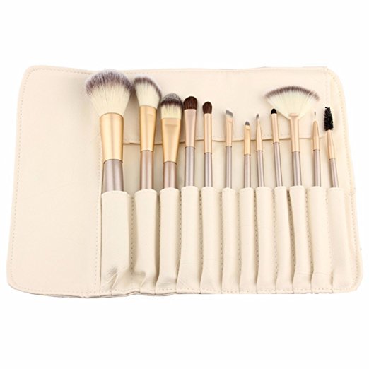 InfamousDealsHQ's tweet photo. STEAL! 60% Off

12 Piece Makeup Brushes Set For $11.97

https://t.co/V3DkSNEf0y

#Makeup #Sephora #Cosmetics #Foundation  #Beauty #Flawless https://t.co/eiIktHvyQs