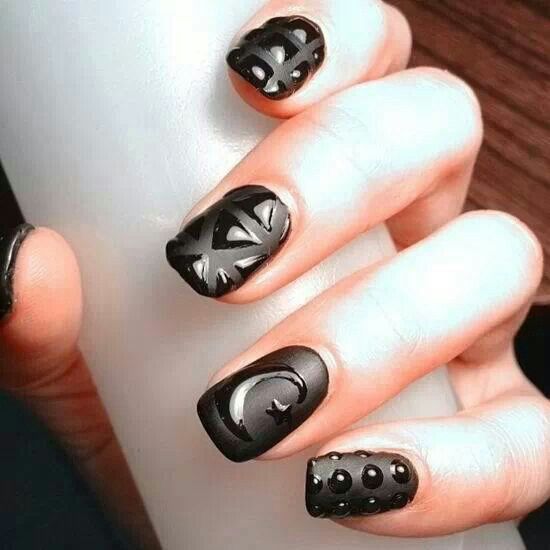 Reforra_2's tweet photo. Amante de las uñas de color negro💅 lassstima q me quedan como el cu🙊🙊 https://t.co/IDaBvn6jMA