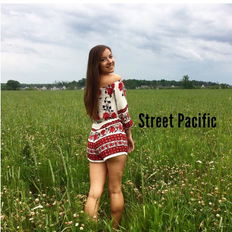 CustomPetGifts's tweet photo. I NEED THIS OMG. 😭😍
@StreetPacificCo https://t.co/JQTyajYjOE