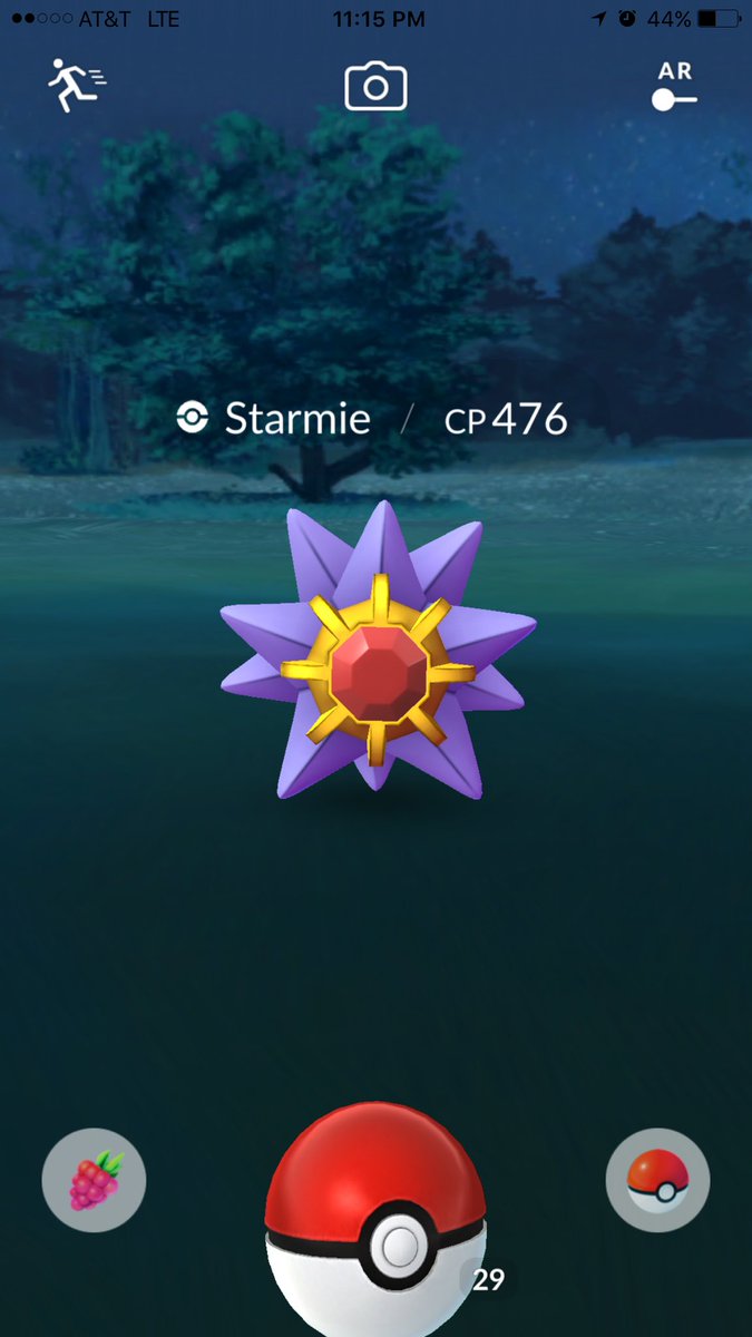 _Sirthrive's tweet photo. Whoa this is a first. #WildStarmie I've evolved a bunch but never a wild one. #PokemonGo https://t.co/VeRcvBHA8I