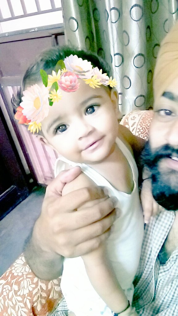RomiPadam's tweet photo. #My #princess
#gugloo #Sukhjot #Kaur
#the #queen #my #lifeline
#LoveYouPutt
😘😘😘😘💖💖😍😍😍 https://t.co/yWtvBbqRsL
