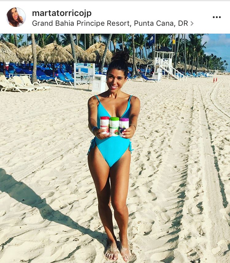 Le ponemos color saludable al verano. ¡Nuestro micronizado favorito en Punta Cana! #fittrip #nutricion #diseñatuvida diseñatuvida.com