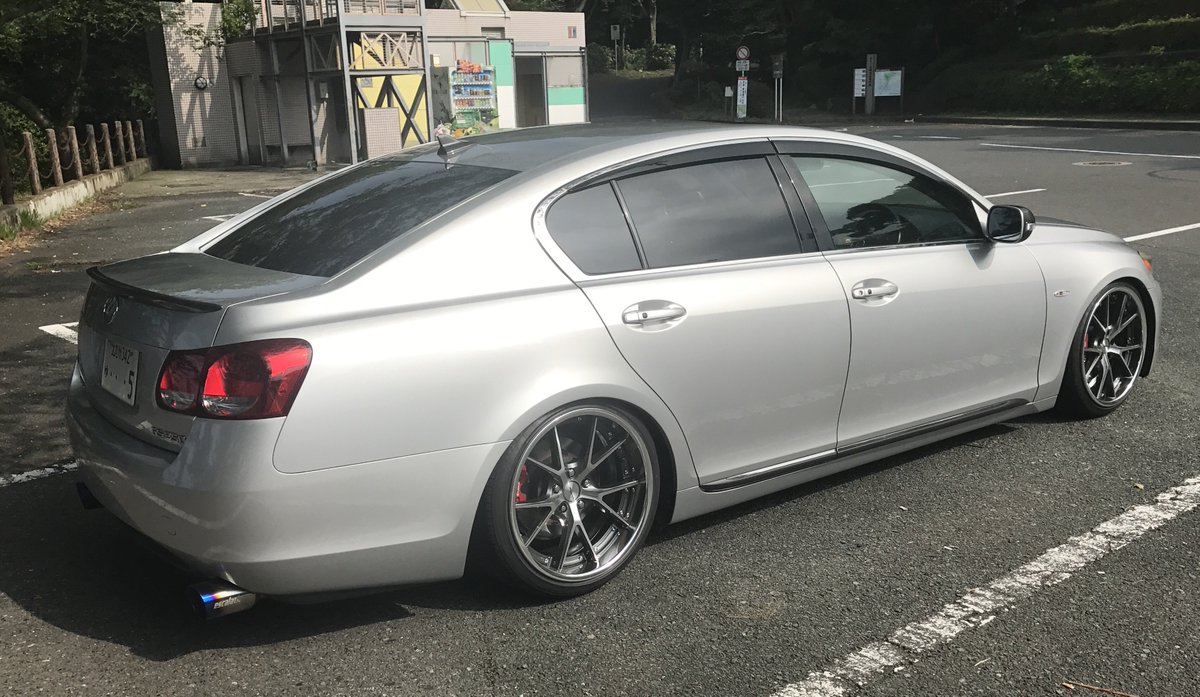 K6262T's tweet photo. 周りに車好きの人があまりいない為アカウントを車関係中心にしようと思っています。車歴長いですが知識ないですw…が…よろしかったら仲良くして下さい。
#車好きと繋がりたい
#GRS１９１
#ＲT希望のフォロワーさんＲT喜んでします。
#車関係フォロバ１００ https://t.co/Q6paVKdPdh