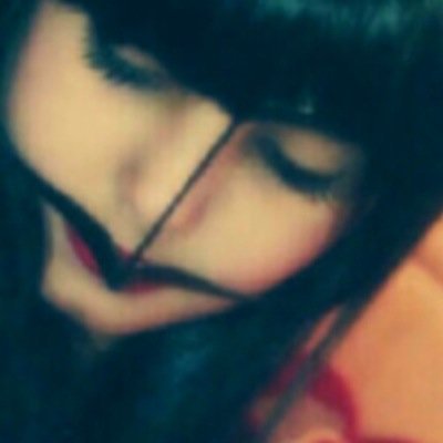 أّلَمَحٌبِهِ ثّأّبِتّهِ وِأّلَلَقِى حٌَّسبِ أّلَظّروِفِّ
🔕💔
#__بِحٌهِ__غٌلَأّ