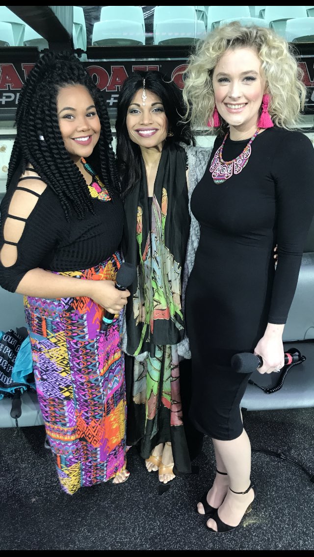 RoseSenesi's tweet photo. How good were these gals? #weareportadelaide #singers #prematchentertainment #dingproductions https://t.co/xZ69QFuCWf