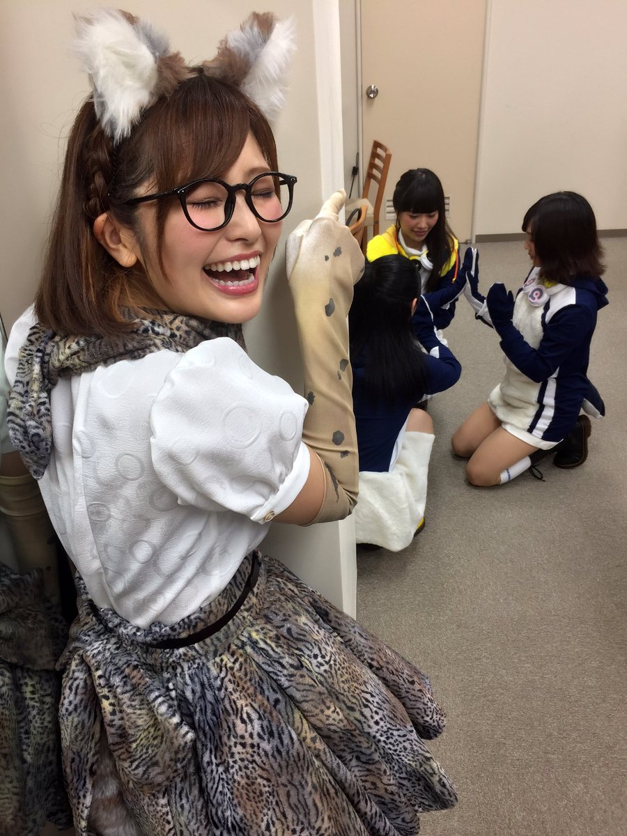 青二マネージャー ざわ 山下まみ マーゲイ役 ジャパリバスツアー ぐんまちほー行き 朝早くに都内を出発し 現地に着くとあいにくの空模様 Pppメンバーが2名欠ける中 マーゲイがpppと一緒に大空ドリーマーを披露 衣装も作って頂き 作中同様の 青二マネージャー ざわ 山下まみ マーゲイ役 ジャパリバスツアー ぐんまちほー行き 朝早くに都内を出発し 現地に着くとあいにくの空模様 Pppメンバーが2名欠ける中 マーゲイがpppと一緒に大空ドリーマーを披露 衣装も作って頂き 作中同様の