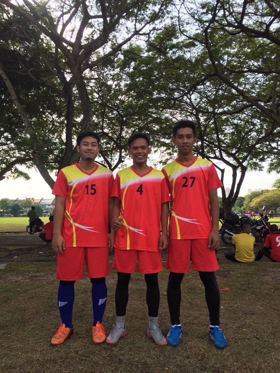 izham_04's tweet photo. Kami x bahayaa . . Silap x jagaa, merana . . https://t.co/PAz2vjvQ2C