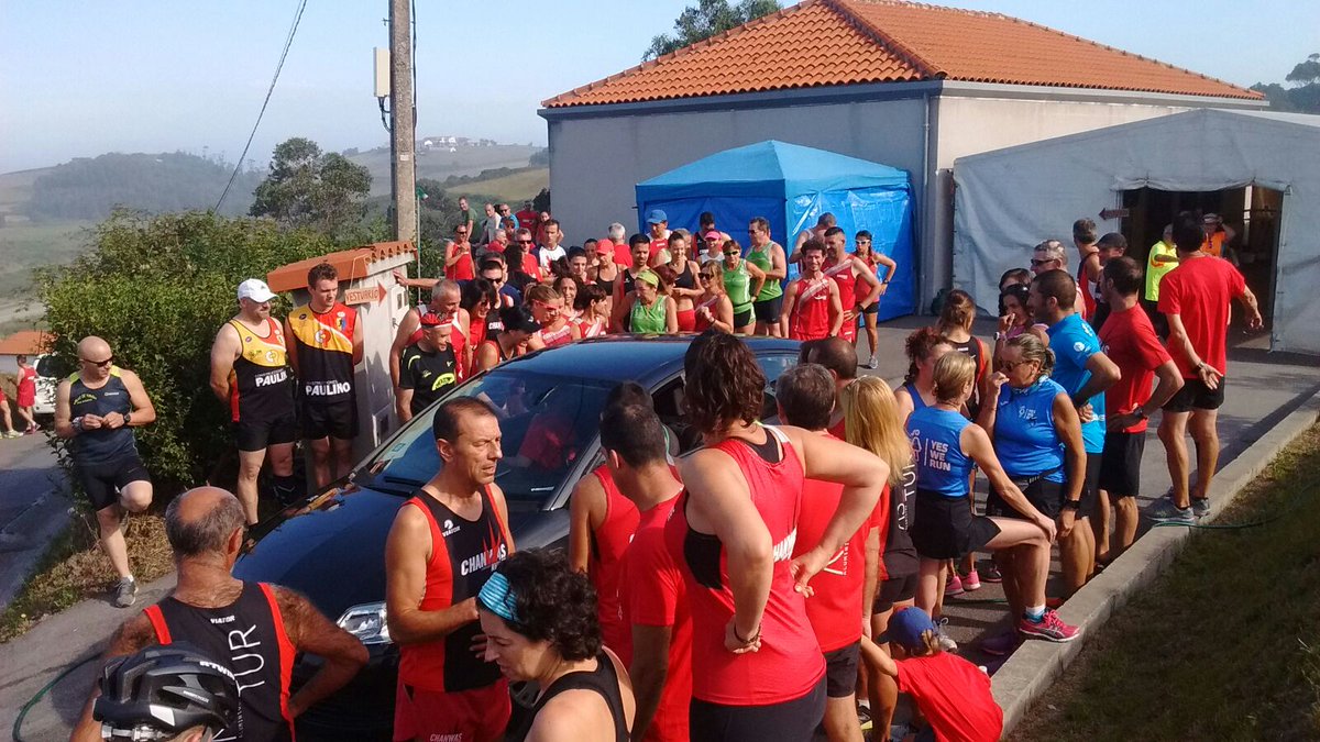 DCLuanco's tweet photo. Espectacular ambiente #running en la quedada #Chanwas de #Laviana #Xago
Enhorabuena @janavarro71 y amigos!! https://t.co/KrcIbuowlB