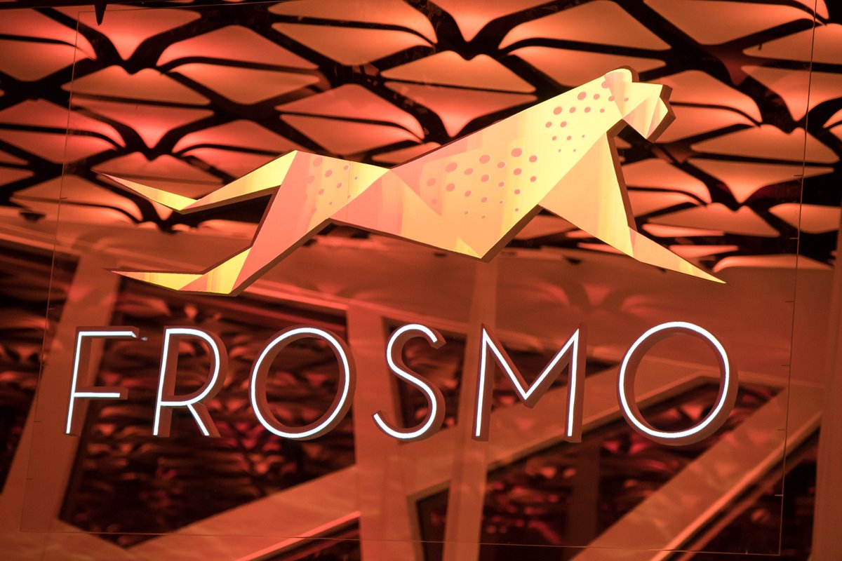 Frosmo's tweet photo. Become our #VisualDesigner and make beautiful orange things for us: https://t.co/ATgPsiPt17 #HelsinkiJobs #FROSMO #UX https://t.co/VngLiyDgbm