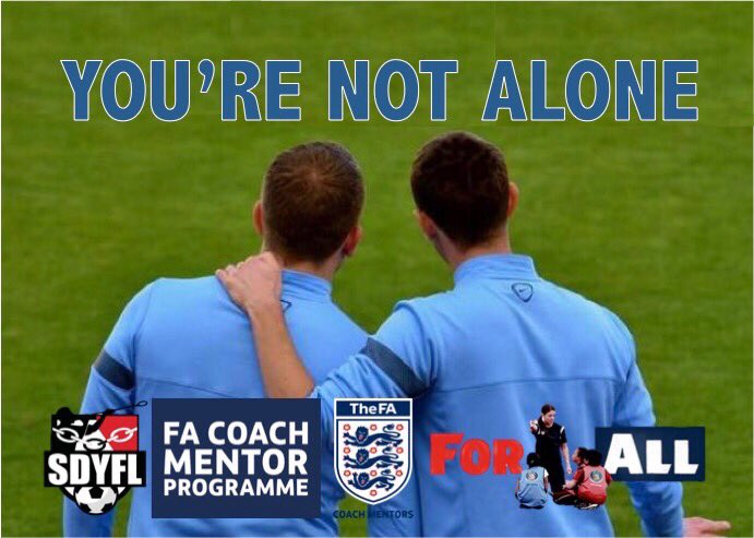 RusSmith0907's tweet photo. @sdyfl @HalasHawks Coach Sean showing a great OutofPossession game linked to his games. Well done Sean 👏👏 #TheDs @BirminghamFA https://t.co/pP3uNwVH60