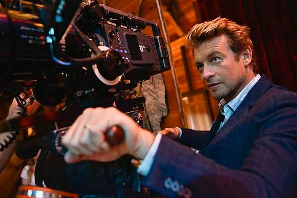 spiritdancing23's tweet photo. #SimonBakerDirecting  
#Bakerweek2017 https://t.co/6xj52iVXJv