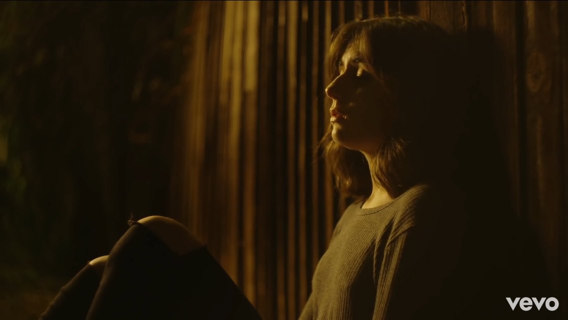 LesbianBoard's tweet photo. sick of loosing soulmates - dodie clark https://t.co/LNNQLcVdfT