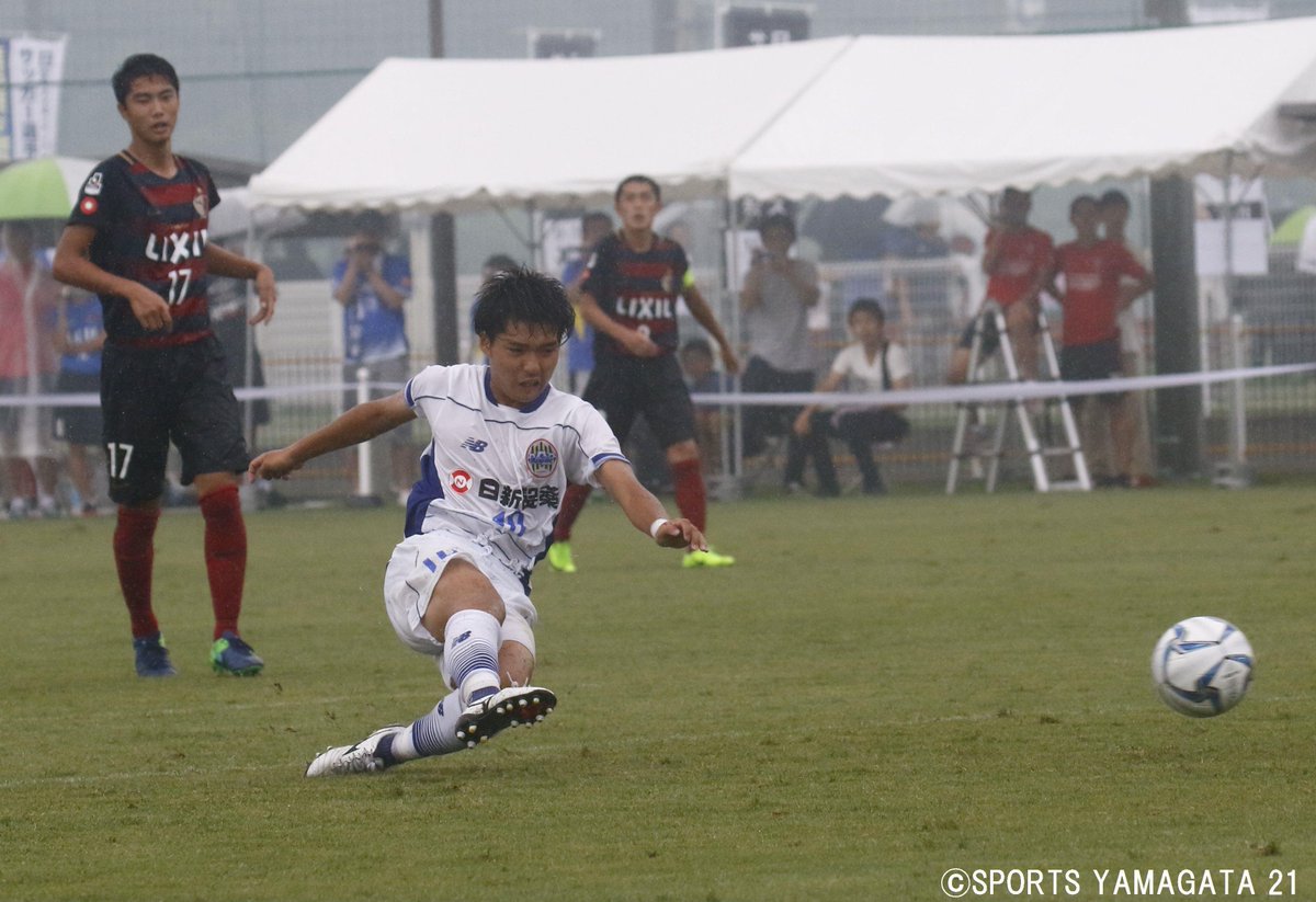 monte_prstaff's tweet photo. 日本クラブユースサッカー選手権、現地から写真が届きました！
監督・選手コメントも後ほど掲載予定です。

前半シュート0本の苦しい展開から、ラストの劇的な吉田樹選手のゴール！モンテディオ山形のみならず、山形県のサッカーの歴史に残る快挙！西が丘で次の歴史を創ろう！
#montedio https://t.co/ygaFwOb3iJ