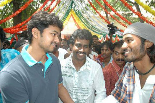 kathir1997_a's tweet photo. #Goodmorningz https://t.co/VorTciDTO8