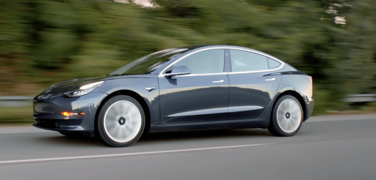 Tesla Model 3 News On Twitter Solid Black Red Metallic Grey 9 58 Pm 28 Jul 2017