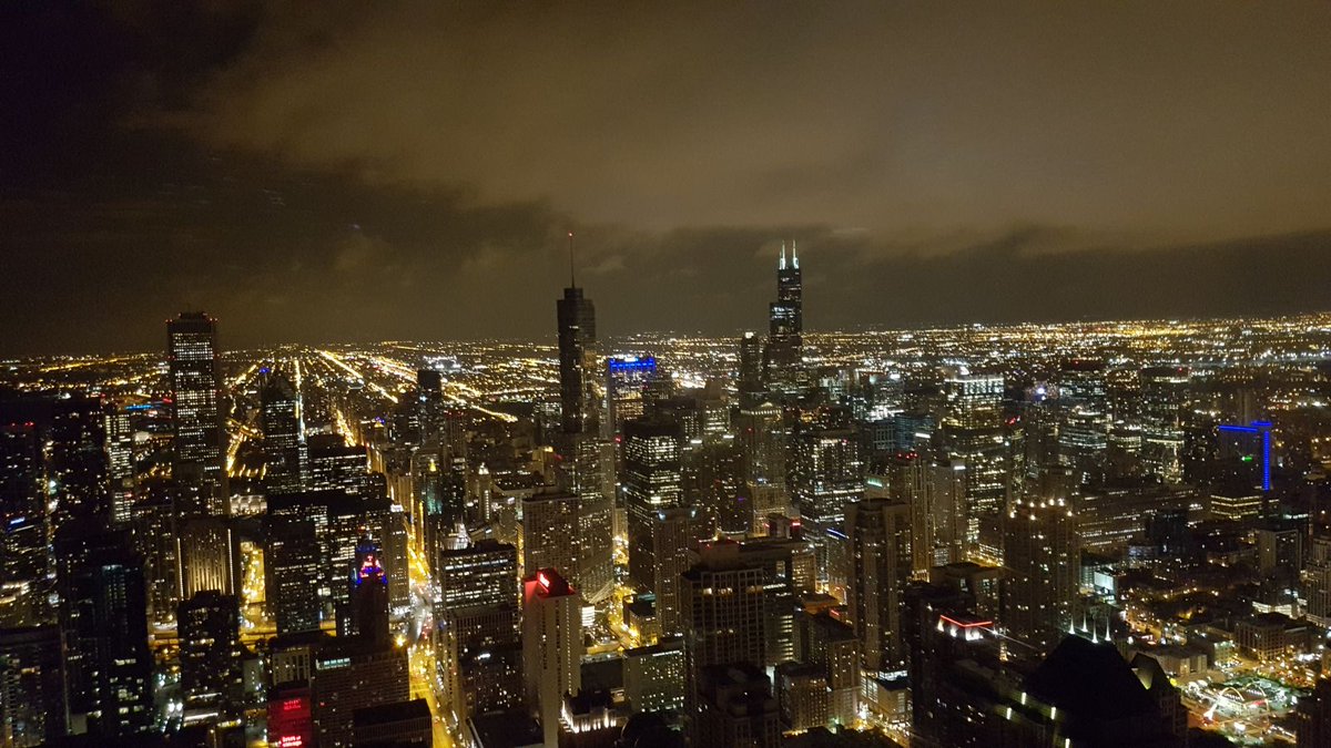 marganst1's tweet photo. @tslconf2017 Cocktails on Hancock Tower! Amazing! @rfh007t https://t.co/C7dccbsqoT