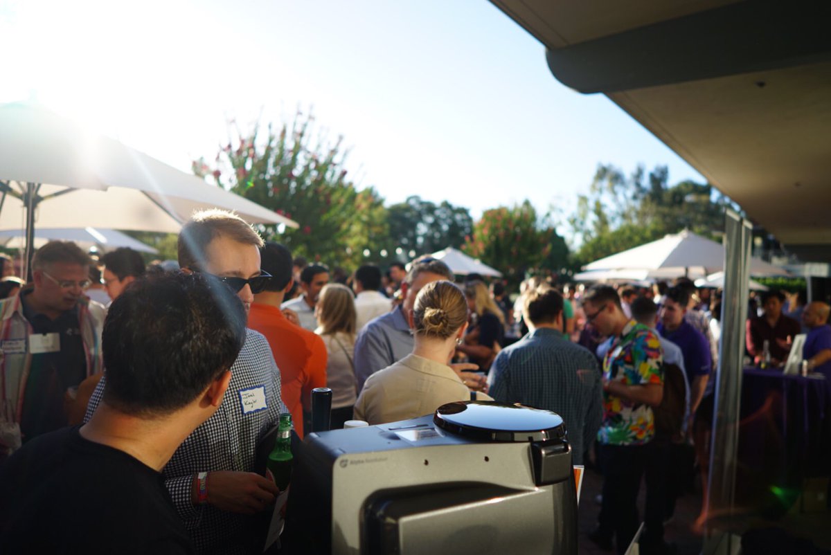 Packed crowd at #techcrunchsummerparty included some remarkable and inspiring people. Thanks <a href="/TechCrunch/">TechCrunch</a> and <a href="/AugustCapital/">August Capital</a>!