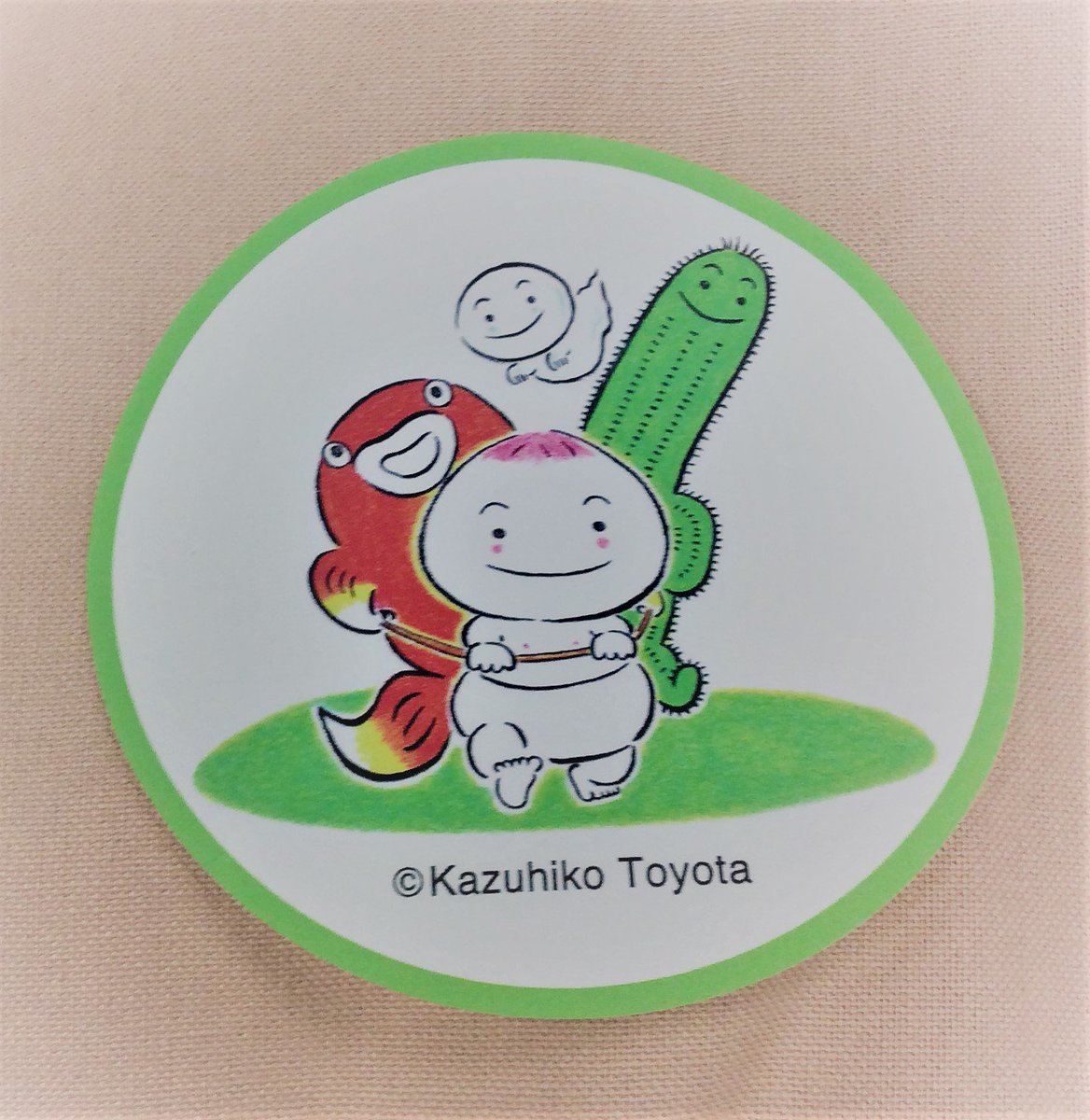 Sendai文学と人ー仙台文学館ーただいま臨時休館中 先ほど 新たな とよたかずひこ絵本の世界 展関連グッズが納品されました ももんちゃんtシャツ大 小とアイロンパッチです Tシャツのサイズは大が160 小が90です アイロンパッチはエプロンや
