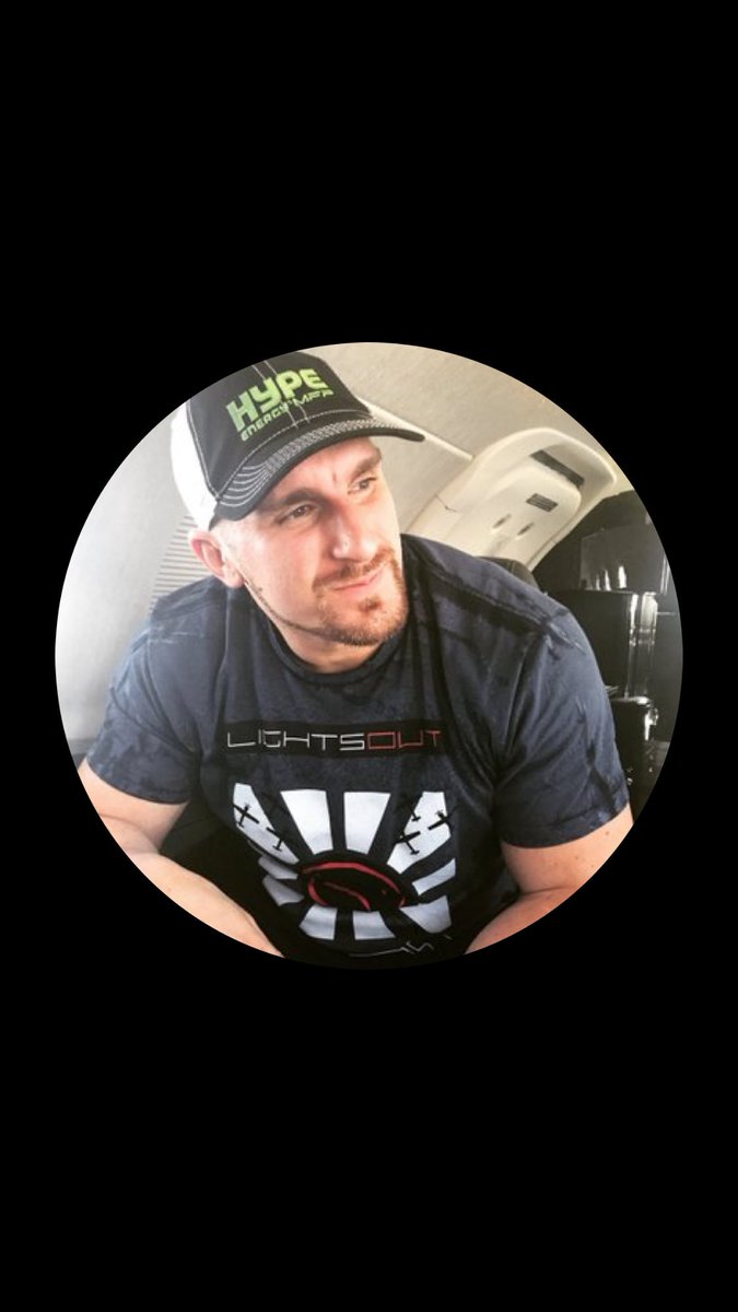 SphinxOlympia's tweet image. @MojoRawleyWWE is A MAN! I stan a king! #StayHyped #MojoMagic