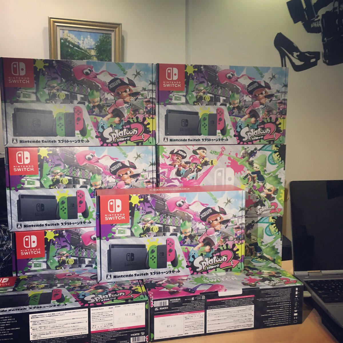 Ps5 Switch高価買取 ゴールドウィン Nintendo Switch スプラトゥーン2セット ニンテンドー スイッチ 買取 Nintendo Switch本体 スプラトゥーン2セット 新品未開封 7月29日 限定価格 48 000円で買取します お気軽にお問い合わせください 06 6348