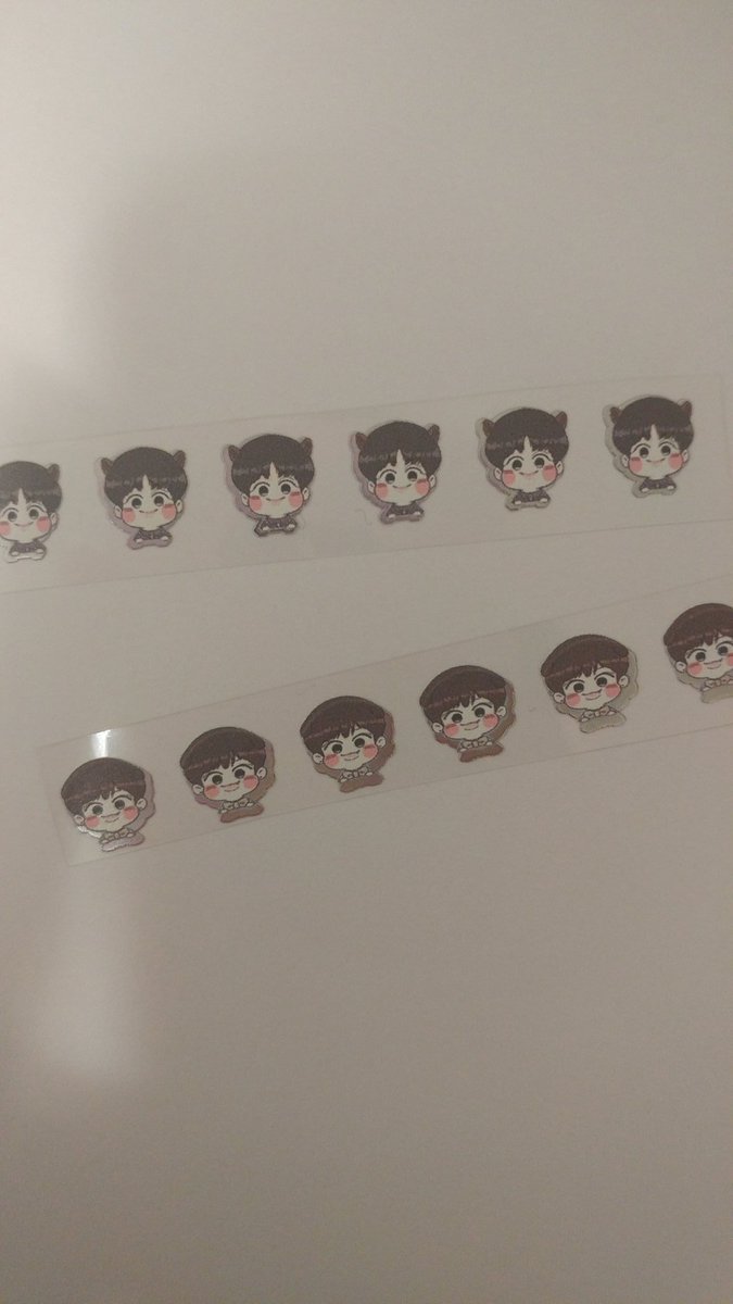 Bara_D01's tweet photo. 전차스가 도착을 했습니다만 저렇게 밀림현상이 너무 심해서 재발주를 넣어야할것같습니다 환불원하시는분들은 디엠주세요 https://t.co/6ajizIBhCZ