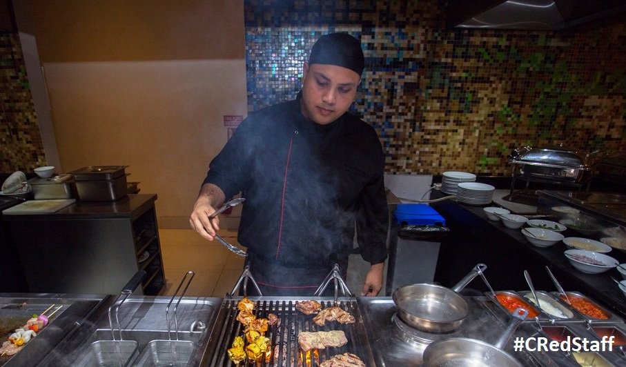 CinnamonRedC's tweet photo. Hello Chef!
#CRedStaff #CinnamonRed #ColomboHotels https://t.co/j1eBJHgjx3