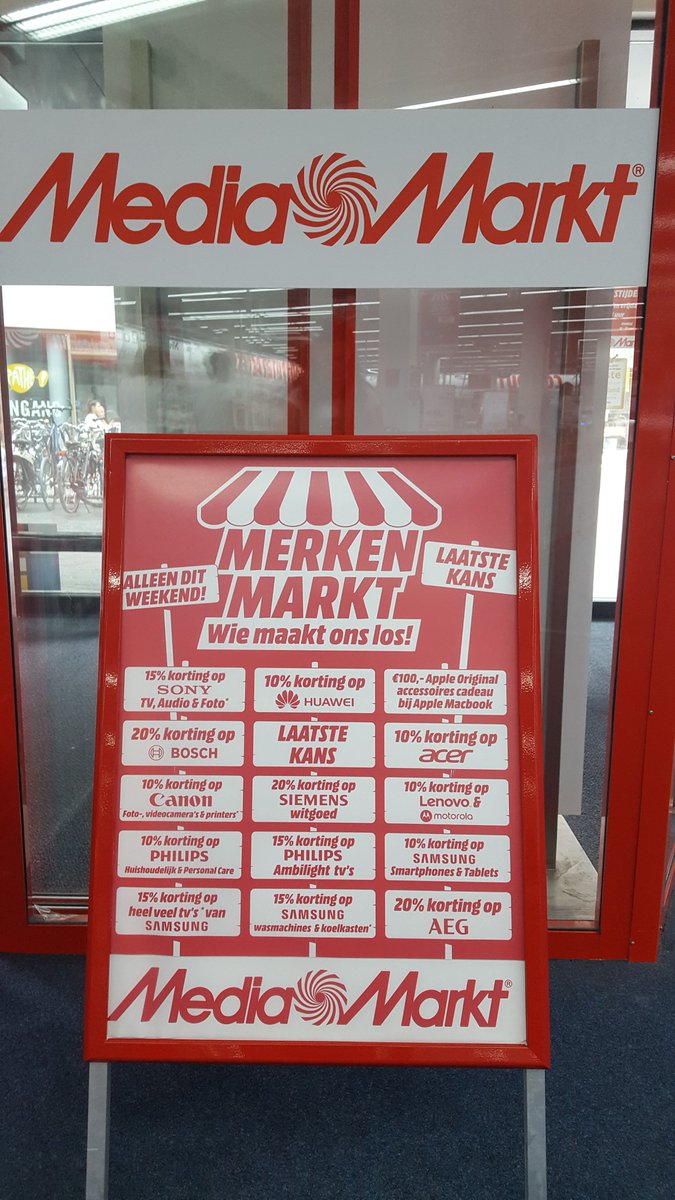 MM_UTR_TheWall's tweet photo. #Merkenmarkt - na een succesvolle week herhalen we ALLE acties dit weekend! #finale #weekend #MediaMarkt https://t.co/pWfwVy0FUm