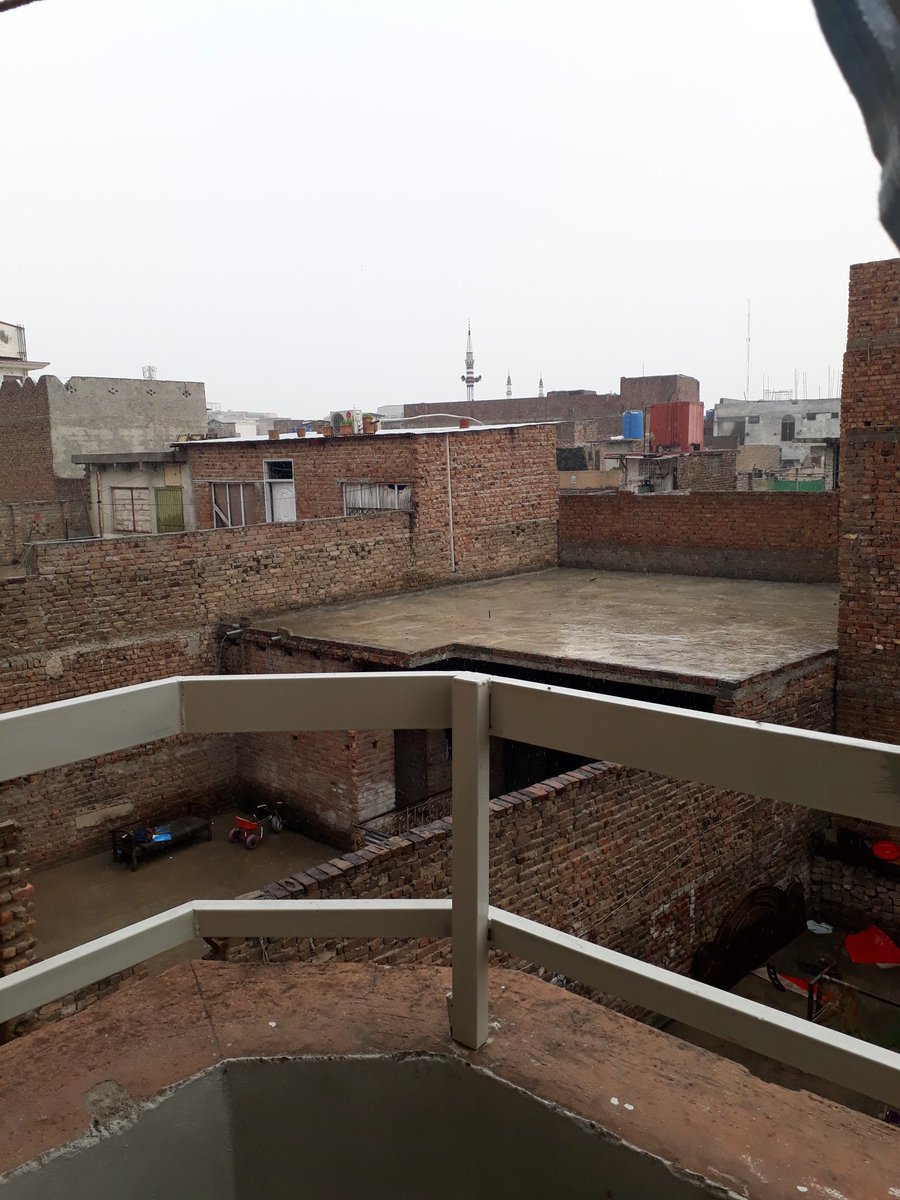 Chanzaib_Rajput's tweet photo. #Beautiful#Awesome#Superb_Duper#Weather https://t.co/eW7bn32acm