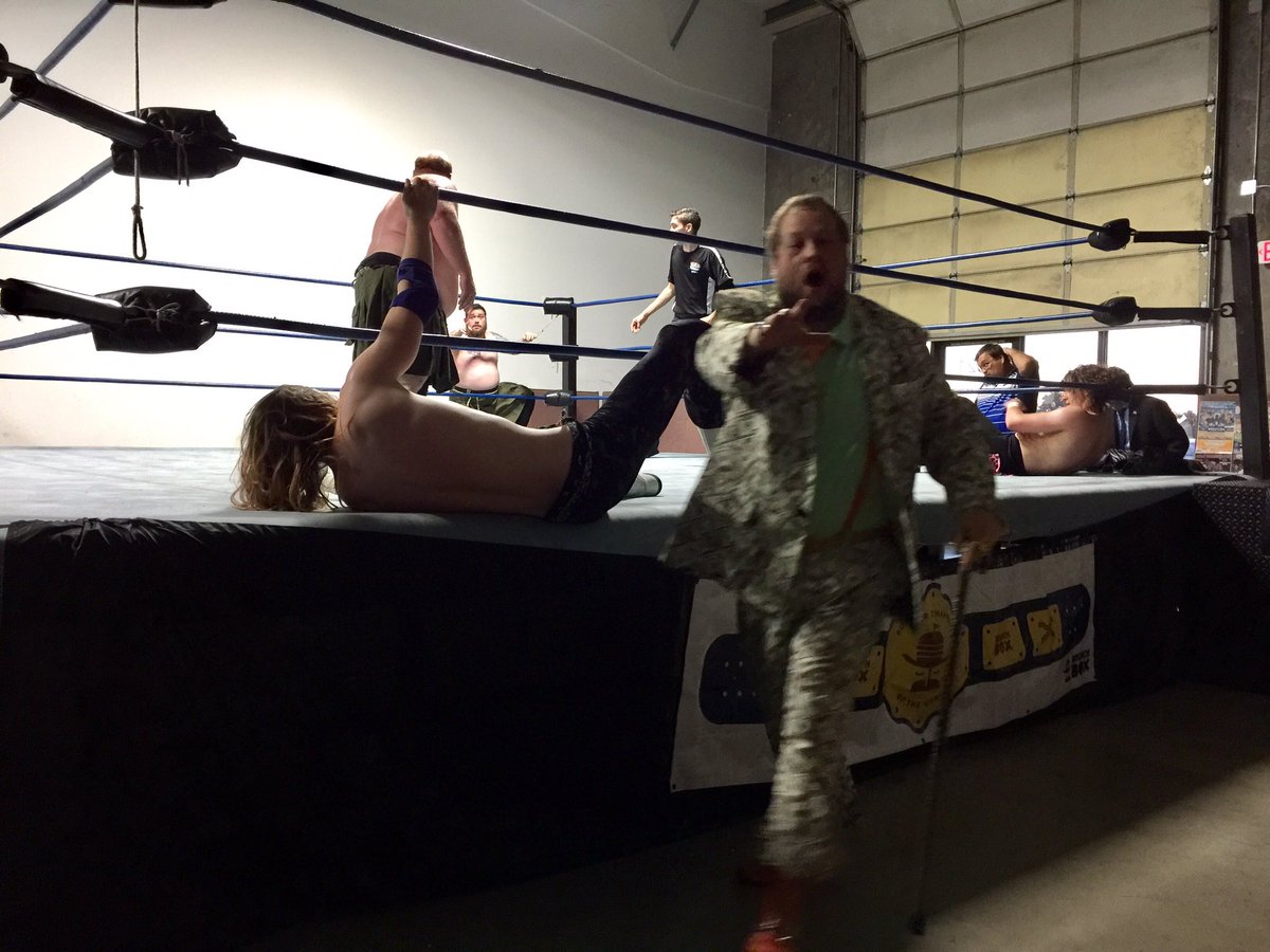 BedeLivingston's tweet photo. #McHaggisBoys v #ColeBrothers #SandyCole #MainEvent chaos #TheWCWC #NorthwestShowcase add @MrTubbsMgr https://t.co/FMoBRqByDw