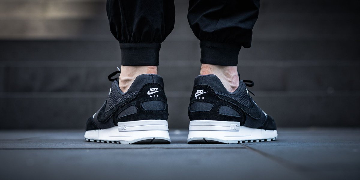 nike air pegasus 89 emb