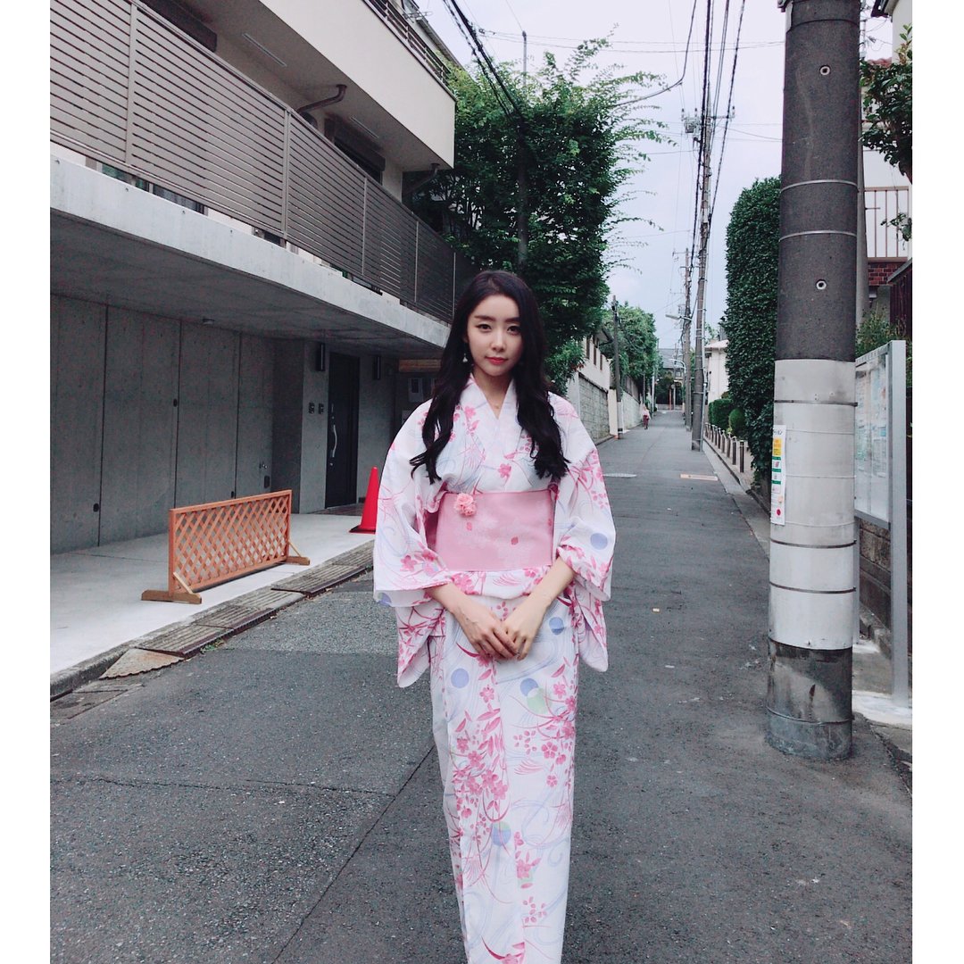 stellar_snaps's tweet photo. [GAYOUNG INSTAGRAM(4P)] gy_stellar: ありがとうございます🎐💕
#스텔라 #stellar #가영 #gayou... 4/4P https://t.co/imhjtLv3hB #kpopsnaps https://t.co/zaERg7h7zc