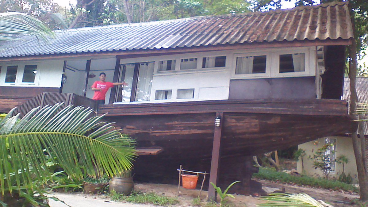 Kathmanduguide's tweet photo. #Thailand #Beach #Boathouse #KohSamed #seafood https://t.co/wEjPpNGiW9