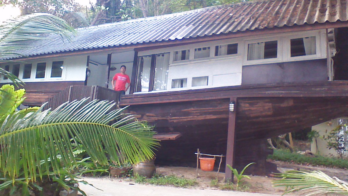 Kathmanduguide's tweet photo. #Thailand #Beach #Boathouse #KohSamed #seafood https://t.co/wEjPpNGiW9