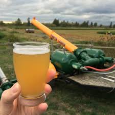 CarletonFarms's tweet photo. @CarletonFarms 3rd annual BrewFest.  September 30th, 12-9pm.  Local Breweries, music, food.  https://t.co/ACoN9H1S2a https://t.co/MBmC2V0ZuX
