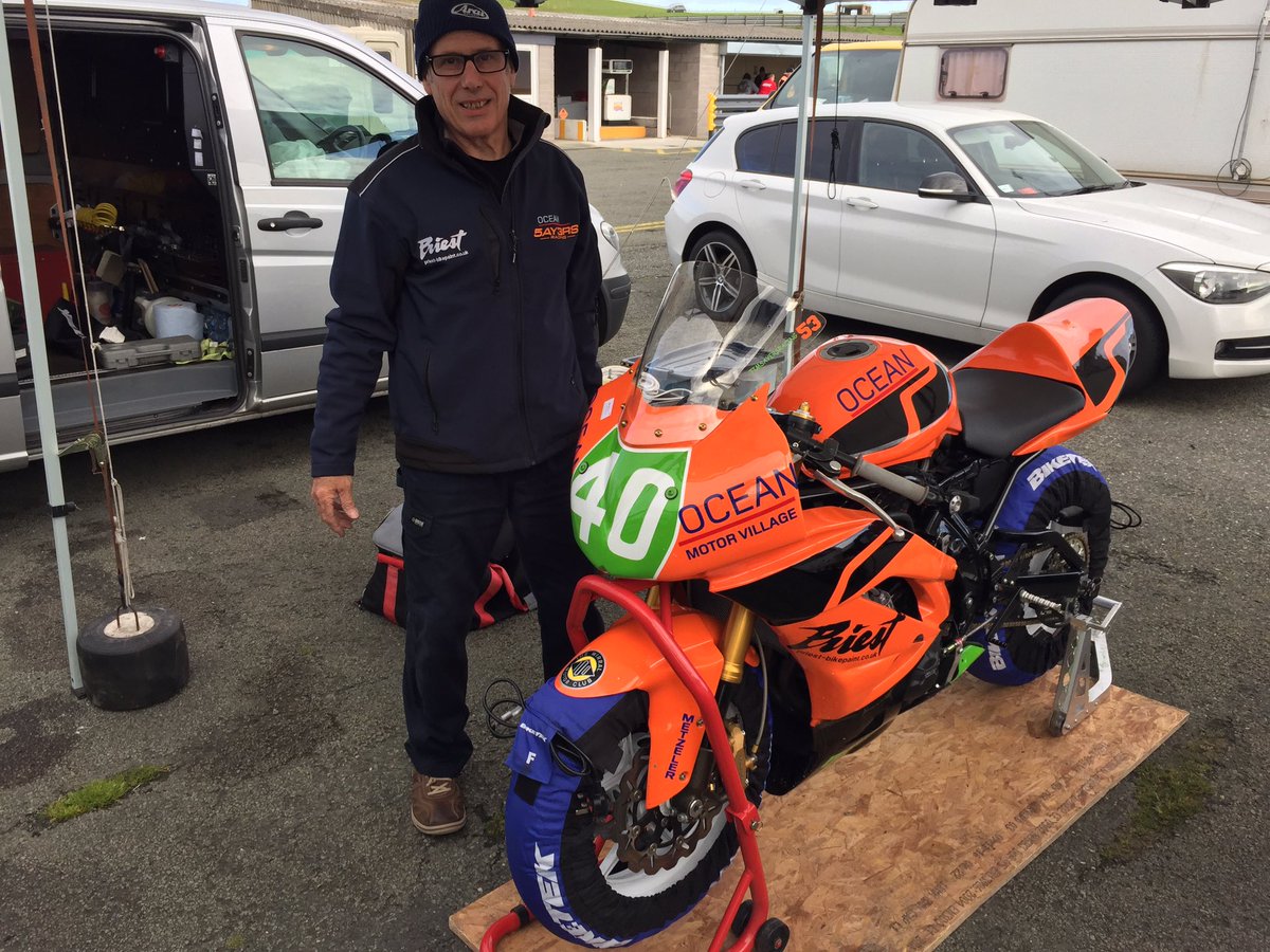 TimSayers53's tweet photo. All set and ready at Anglesey. Bit windy mind! #oceanmotorvillage https://t.co/H2ITxJjRbT