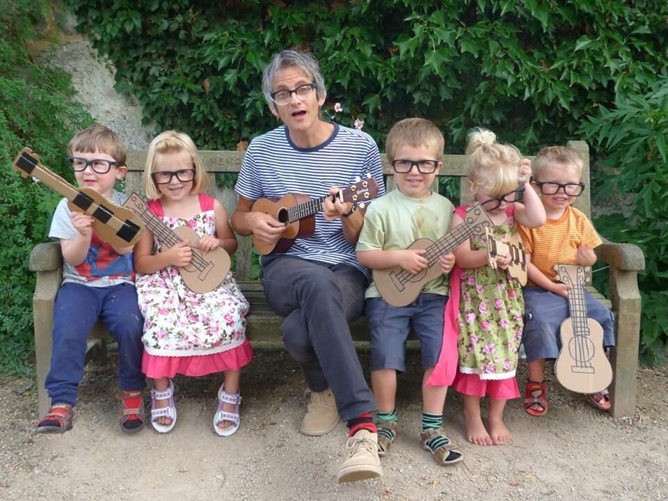 WatersideArts's tweet photo. He's delighted kids around the world with his super silly songs & now he comes to #Refract17. @nickcope4's Family Songbook is Sun 30 Jul 2pm https://t.co/R1DlD3fkPz