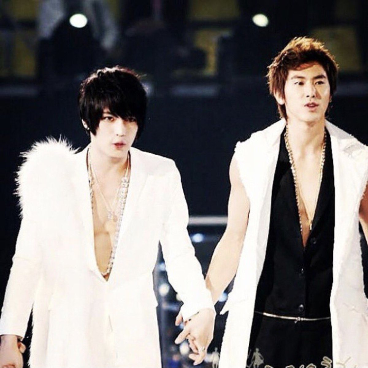 SuphanatchaS's tweet photo. บ่งบอกการเป็นสาววายของตัวเองจริงๆ #50FavoriteImaginedCouple
1.#Yunjae เป็นคู่แรกที่ชอบจนถึงทุกวันนี้ https://t.co/ELFjtBQX70