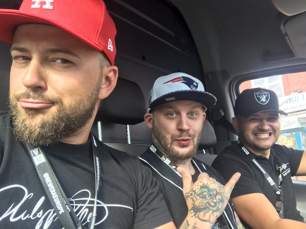 AgencyDoerr's tweet photo. #capheads ๐ #newera #pdaa is ready for #mcmmcr17! #pdaacrew #philippdoerr #mashuphills https://t.co/Izx2lTAwdc