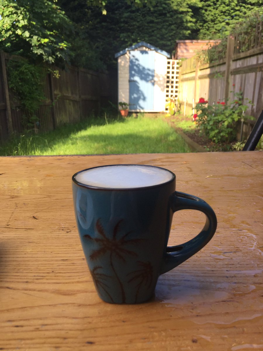 JuliaUKR25's tweet photo. Start your #Saturday with #coffee &amp; #SalsaFitness!Pay as you go class, join us today #Redhill #Reigate #Merstham #Nutfield #Horley #Donyngs https://t.co/OLbOQQ39Z8