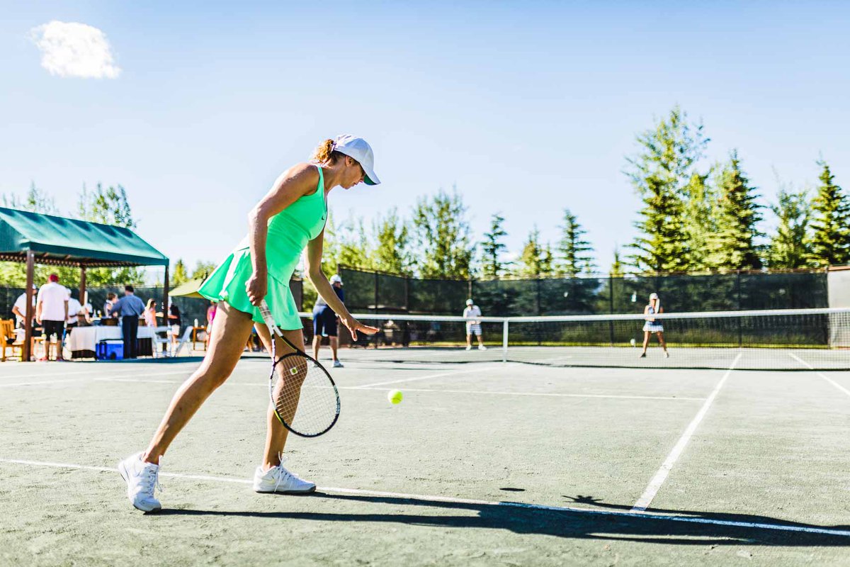 Our tennis program and socials have never been more popular.  Find out more about membership and our "familyoffriends" at 3 Creek.