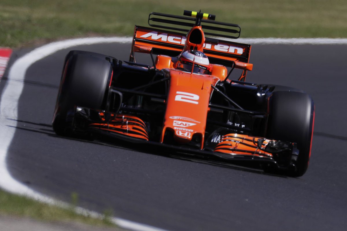 Zdravko Onthisday In The 17 Hungariangp Stoffel Vandoorne In Mclaren Mcl32 Honda Ra617h V6t Achieved Back To Back Top 9 Qualifying Positions Only Time In His F1 Career Photo Hondaracingf1 T Co Mcvwq3hpb9