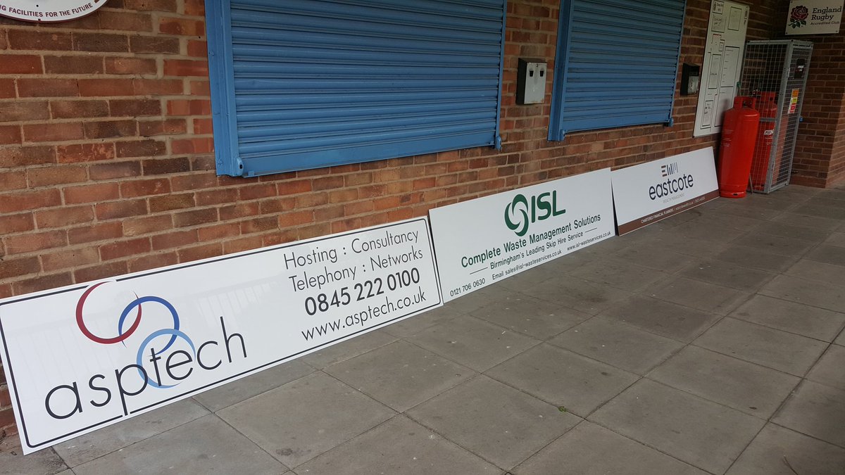 CampHillRugby's tweet photo. More Pitchside Ad Boards rocked up c/o @bakerwardltd - want one? - just Tweet us if you do https://t.co/VPwk3klCND