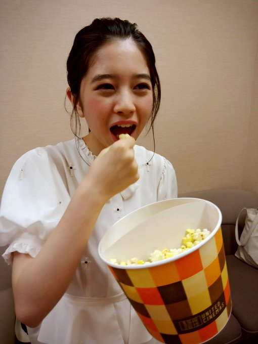 Twitterのコスプレ画像32