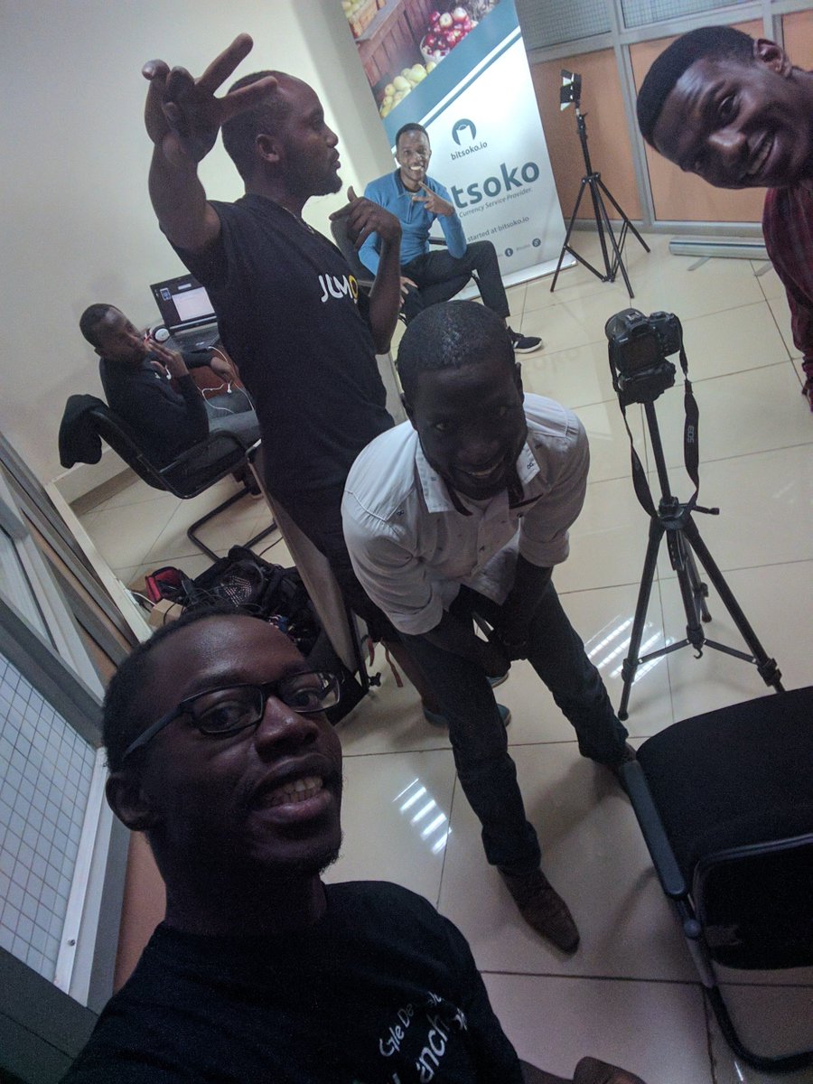 Bitsoko's tweet photo. https://t.co/LGDmpQcINj
join our community and sign up for future updates #blockchain4Africa  #bitcoin #ethereum https://t.co/t7aSt7UIRB