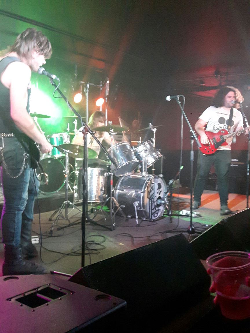 leftwalker's tweet photo. #Asile opening for #DRI last night @monkeyottawa such a kick ass show! Thanks @spectrasonic #punkrock https://t.co/HxZpYcc0n0